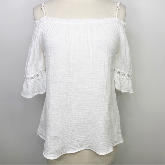 Stitch Fix l Jella C Bella Off The Shoulder Top - Picture 7 of 10